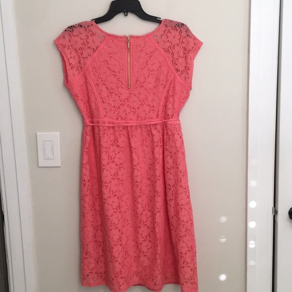 Coral Back Zip Lace Maternity Dress-NWT - Picture 5 of 6